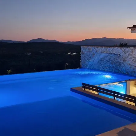 Ema Villa